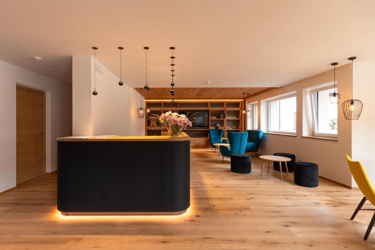 Am Brunnen Apartments Natz-Schabs エクステリア 写真