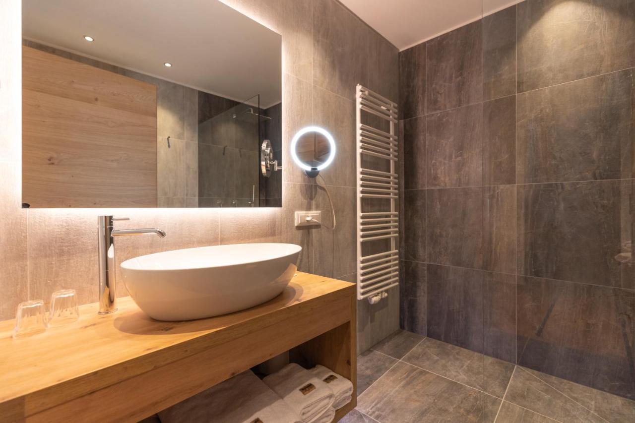 Am Brunnen Apartments Natz-Schabs エクステリア 写真