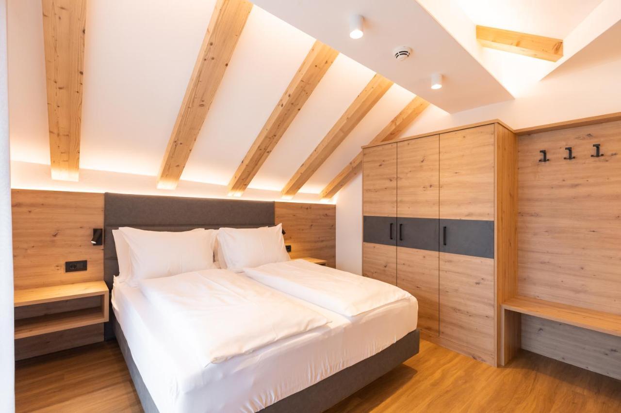 Am Brunnen Apartments Natz-Schabs エクステリア 写真