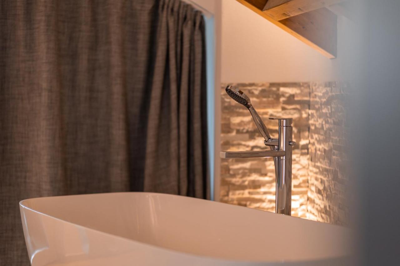 Am Brunnen Apartments Natz-Schabs エクステリア 写真